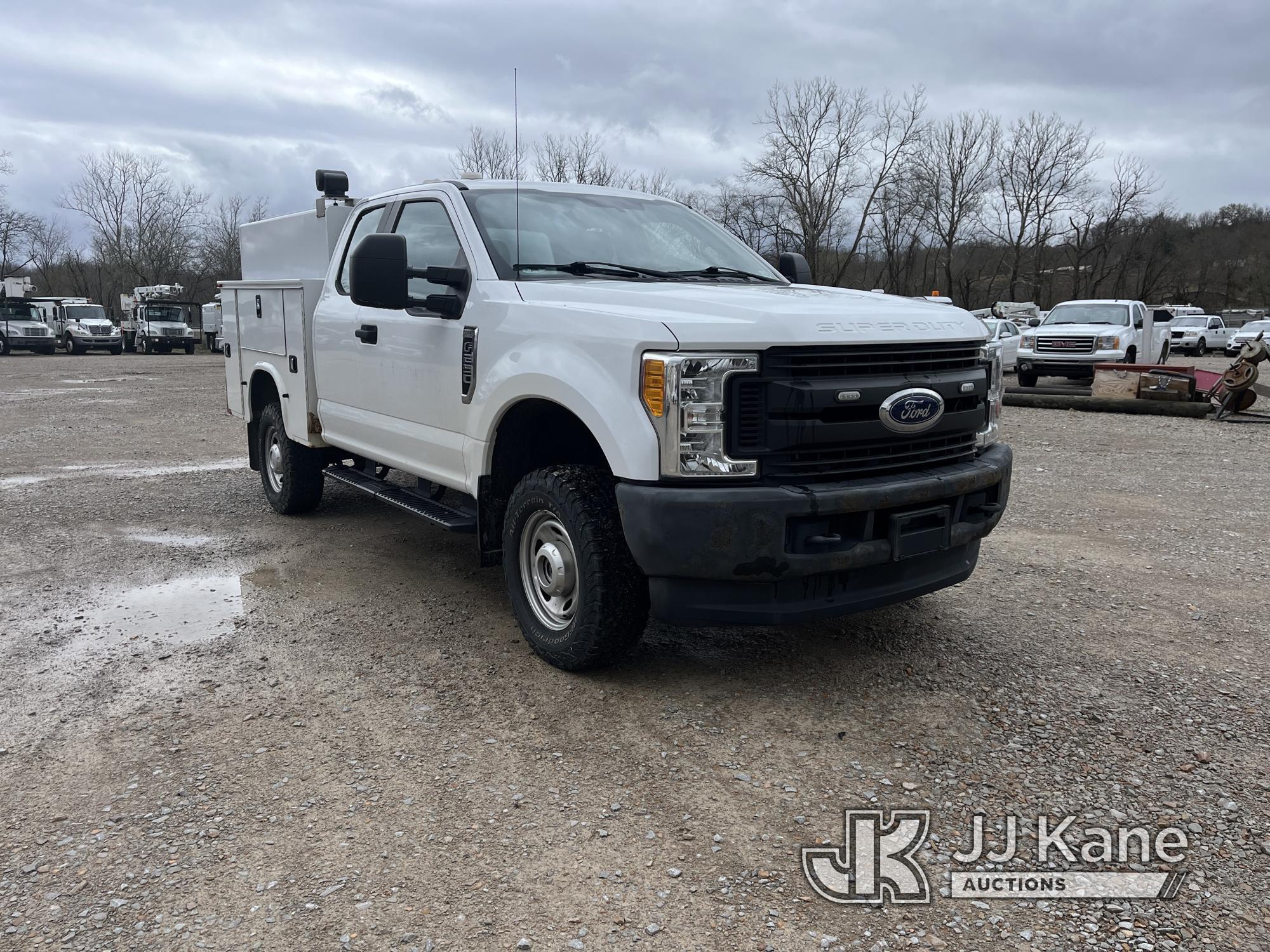 (Smock, PA) 2017 Ford F250 4x4 Extended-Cab Enclosed Service Truck Runs & Moves, Check Engine Light