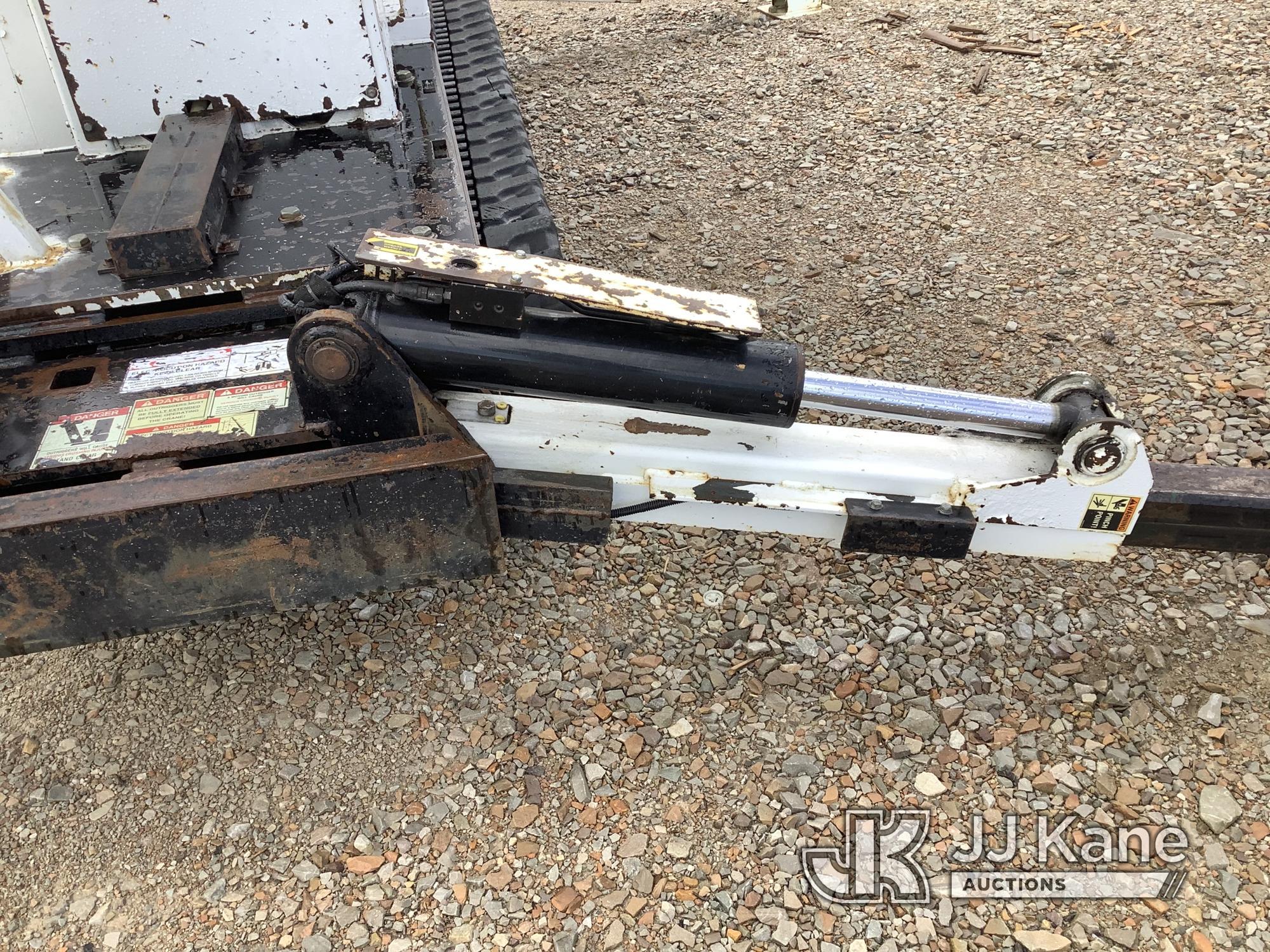 (Smock, PA) Hi-Ranger TL50, Articulating & Telescopic Bucket mounted on 2012 Terex Tracked Back Yard