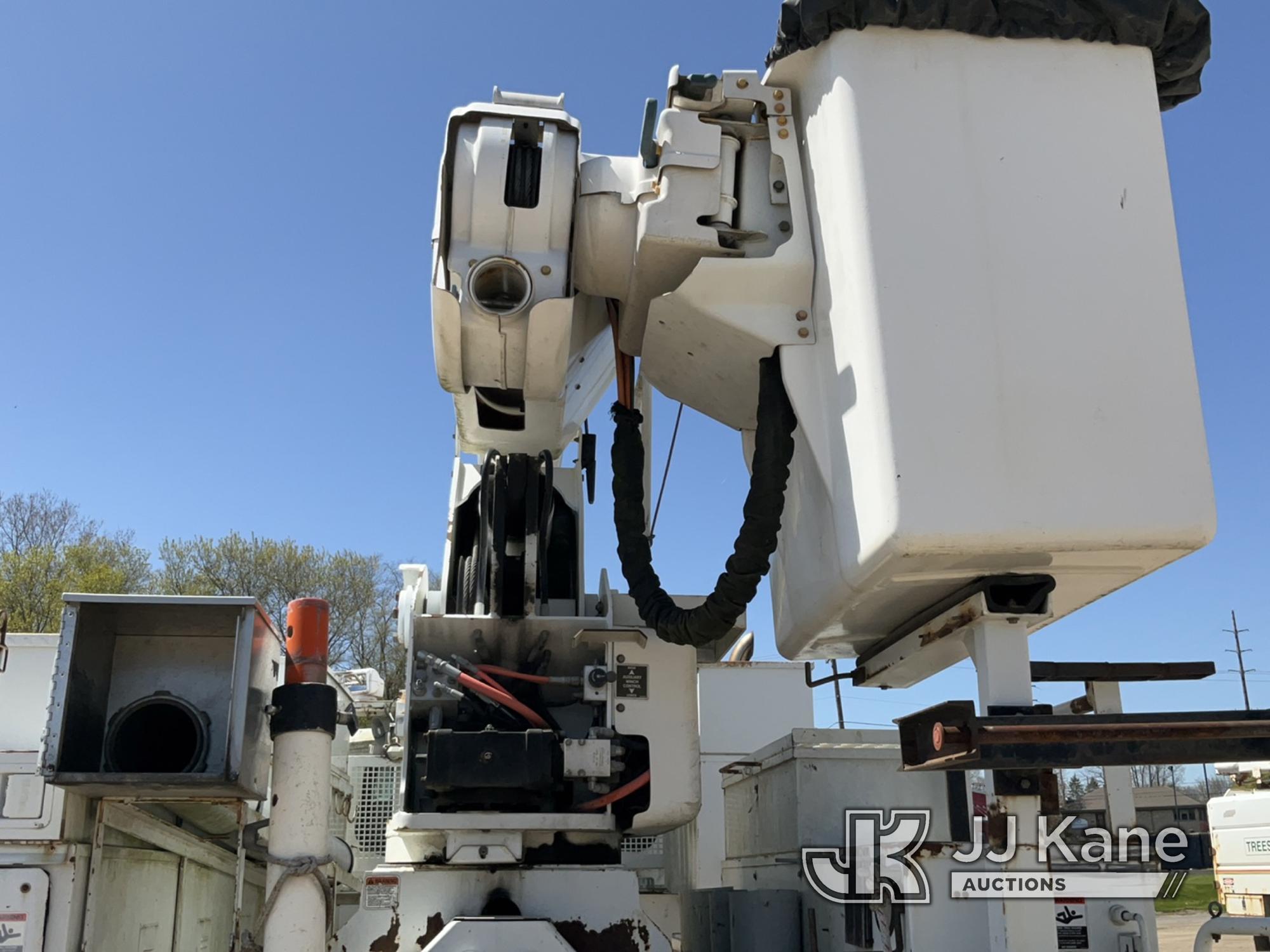 (Charlotte, MI) Altec AA755L, Material Handling Bucket Truck rear mounted on 2008 International 4300