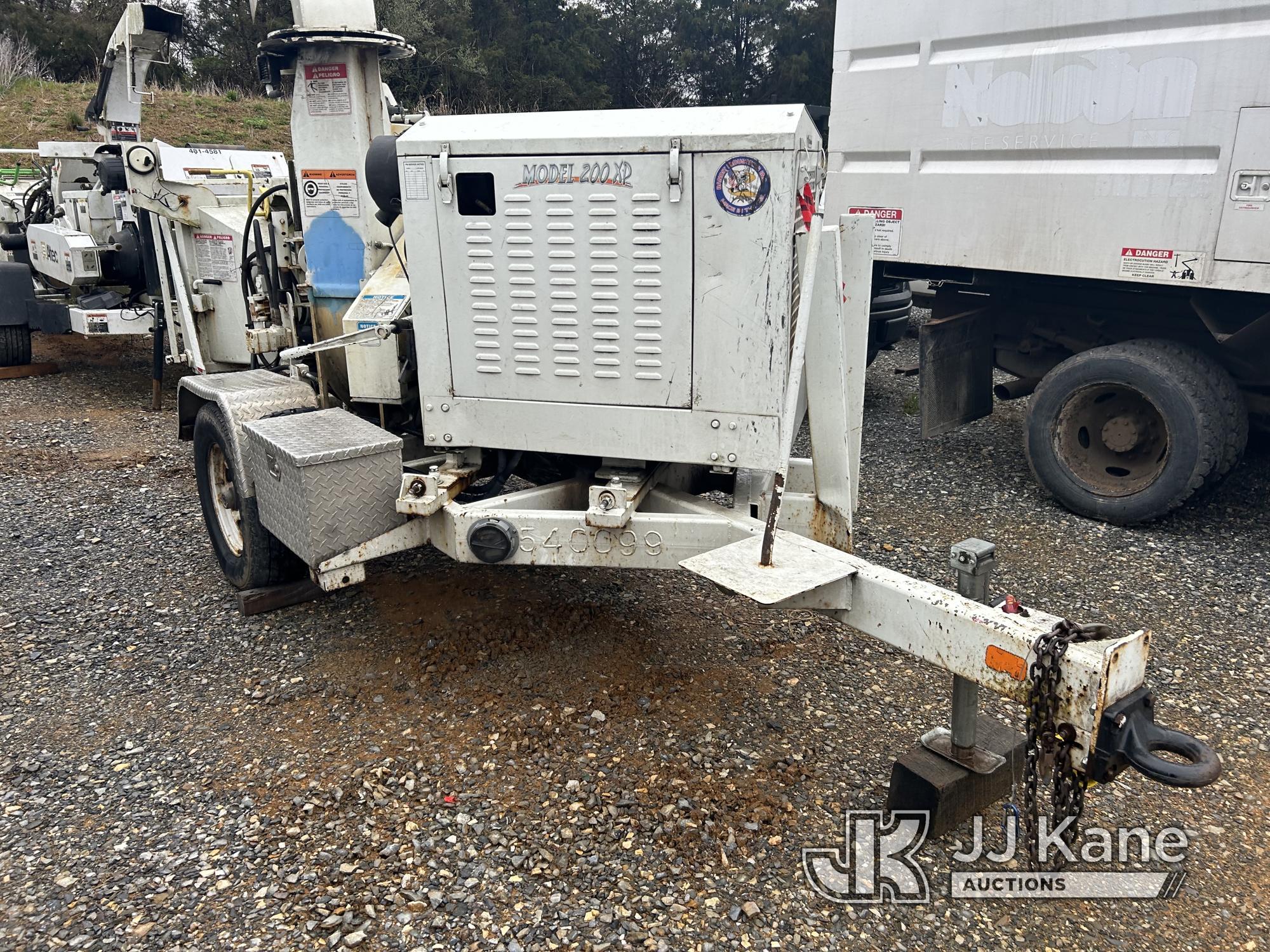 (Hagerstown, MD) 2014 Bandit 200+XP Chipper (12in Disc) Runs, Chipper Does Not Operate Condition Unk