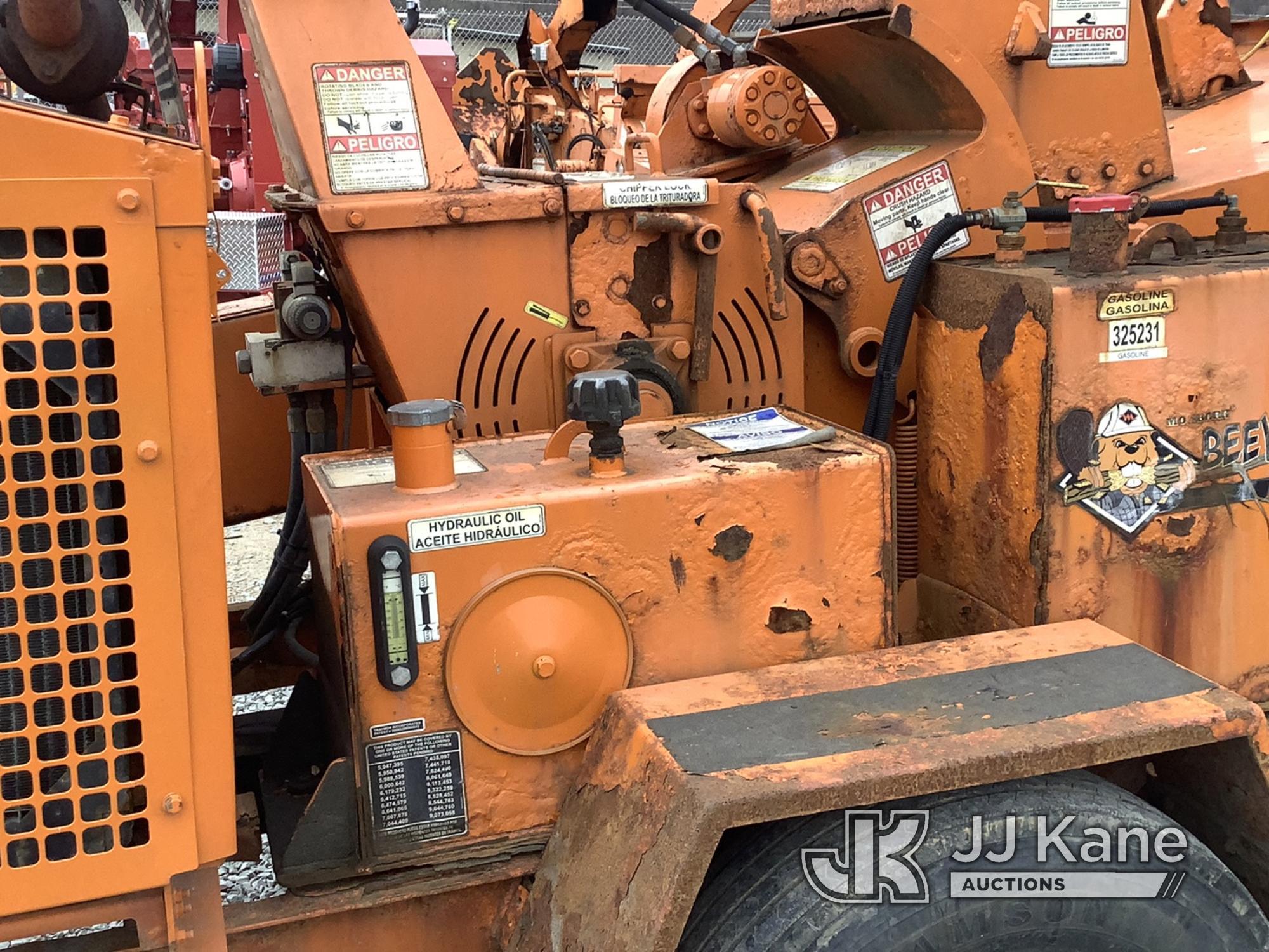 (Smock, PA) 2017 Morbark M12RX Portable Chipper (12in Drum) Not Running, Jammed Ignition, No VIN Tag