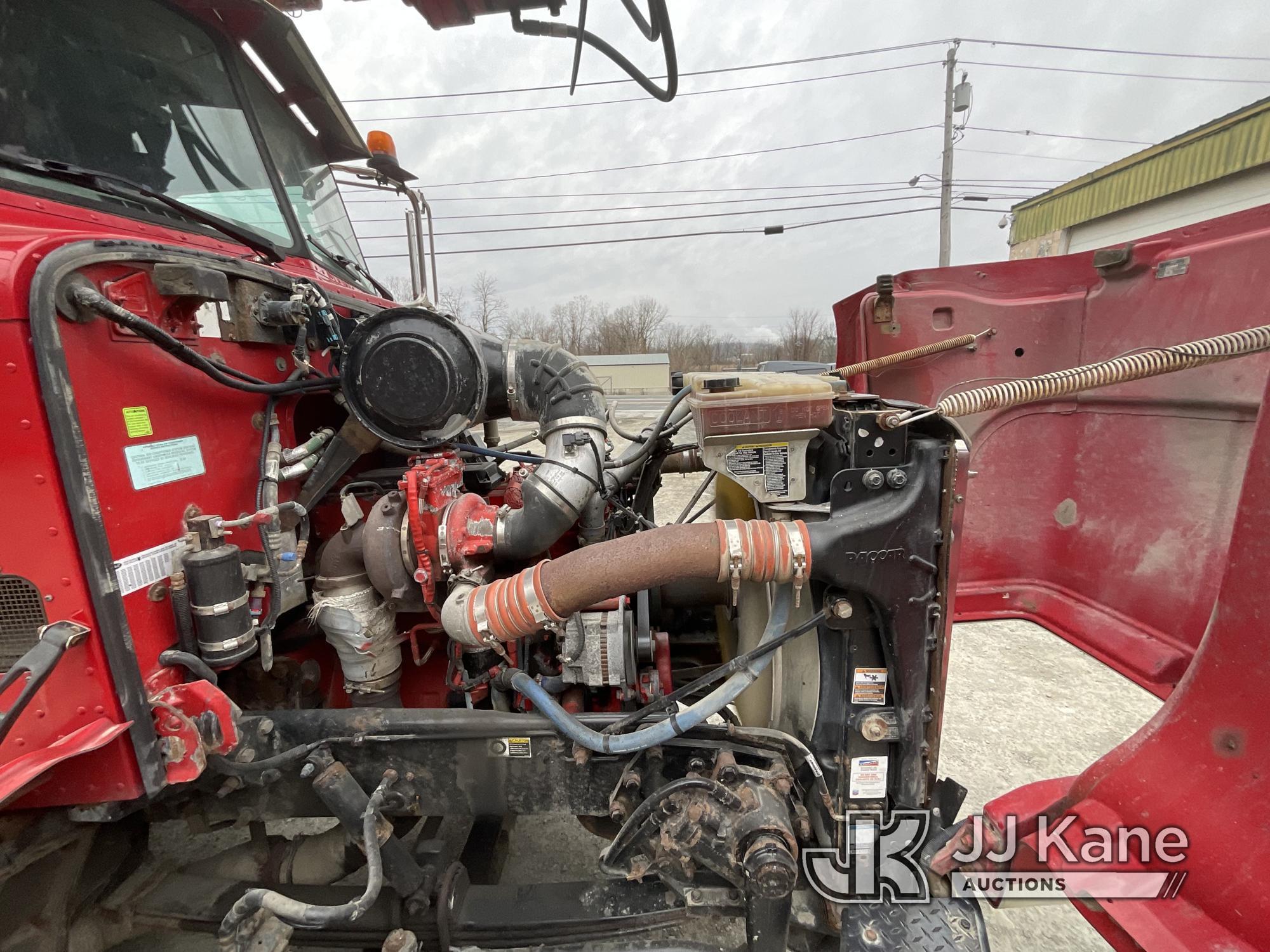 (Rensselaer, NY) Altec D3060A-TR, Digger Derrick rear mounted on 2011 Peterbilt 365 6x4 Flatbed/Util