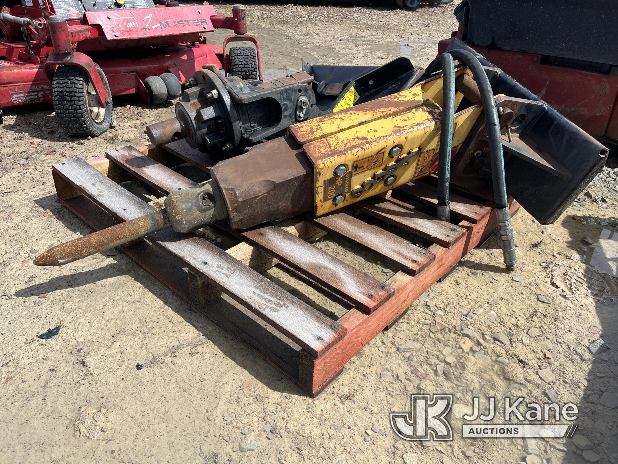 (Smock, PA) Toro Dingo TX-425 Walk-Behind Crawler Skid Steer Loader Runs, Moves & Operates