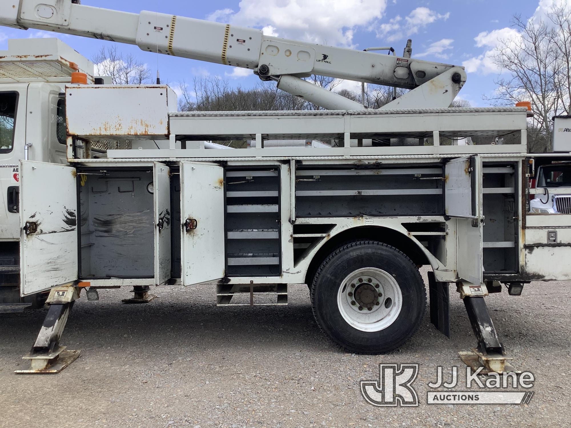 (Smock, PA) Lift-All LOM15-55-1S, Articulating & Telescopic Material Handling Bucket Truck rear moun