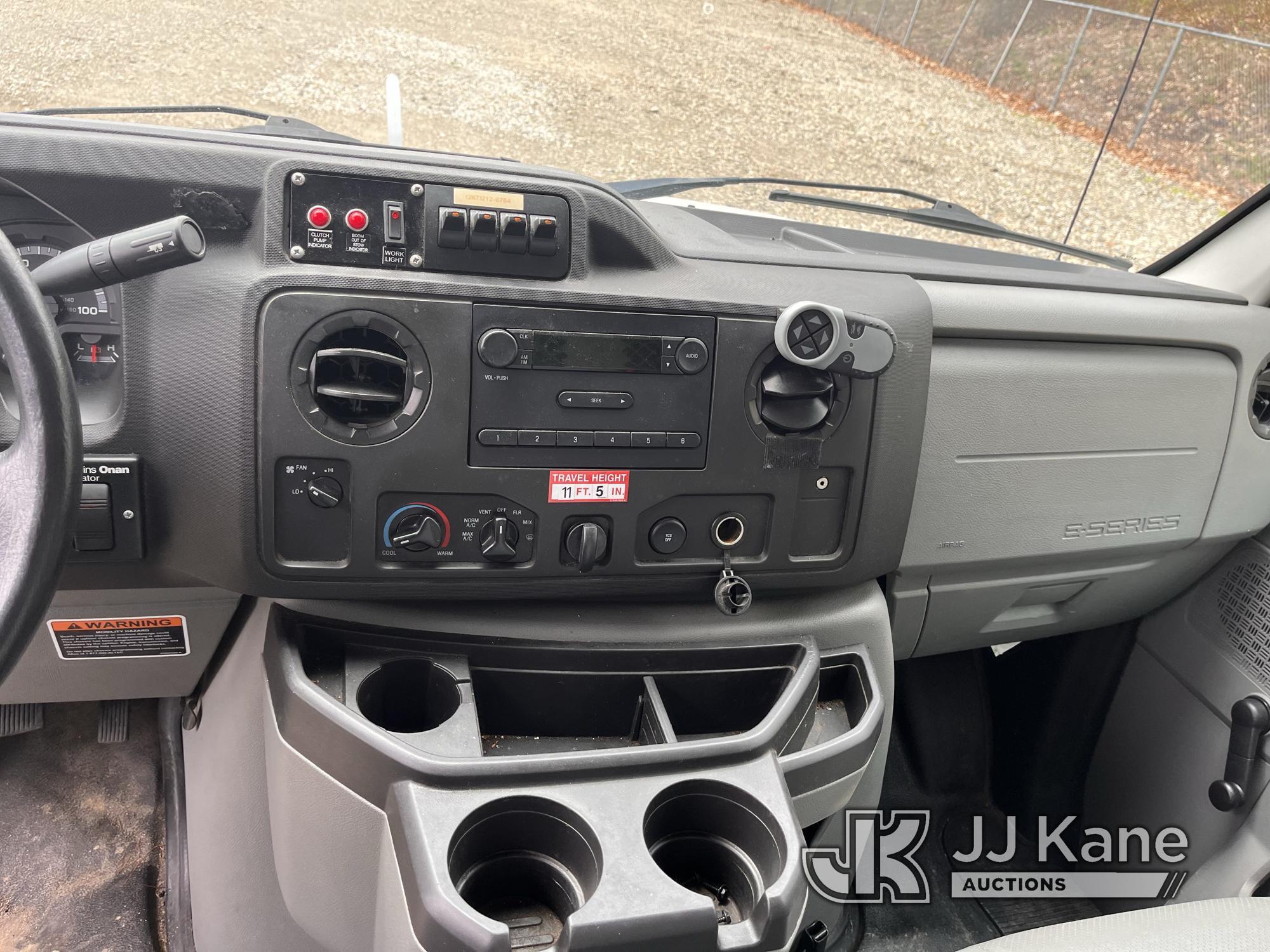 (Shrewsbury, MA) Altec AT200A, Telescopic Non-Insulated Bucket Van mounted behind cab on 2018 Ford E