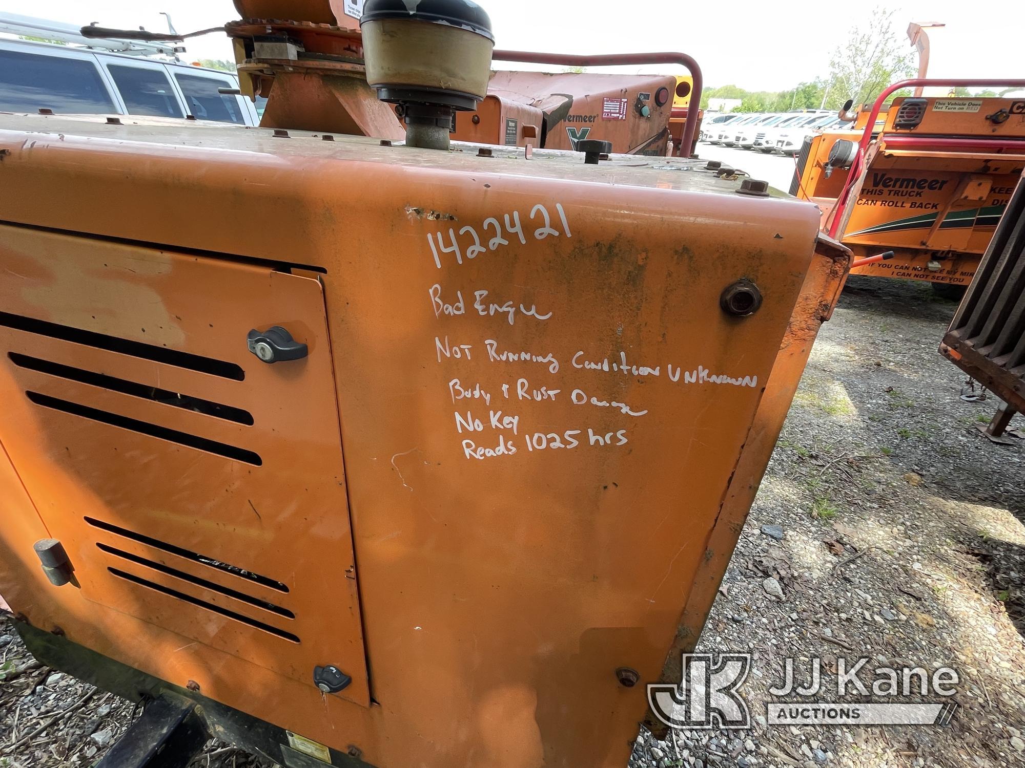 (Plymouth Meeting, PA) 2013 Vermeer BC1000XL Chipper (12in Drum) Bad Engine Not Running Condition Un