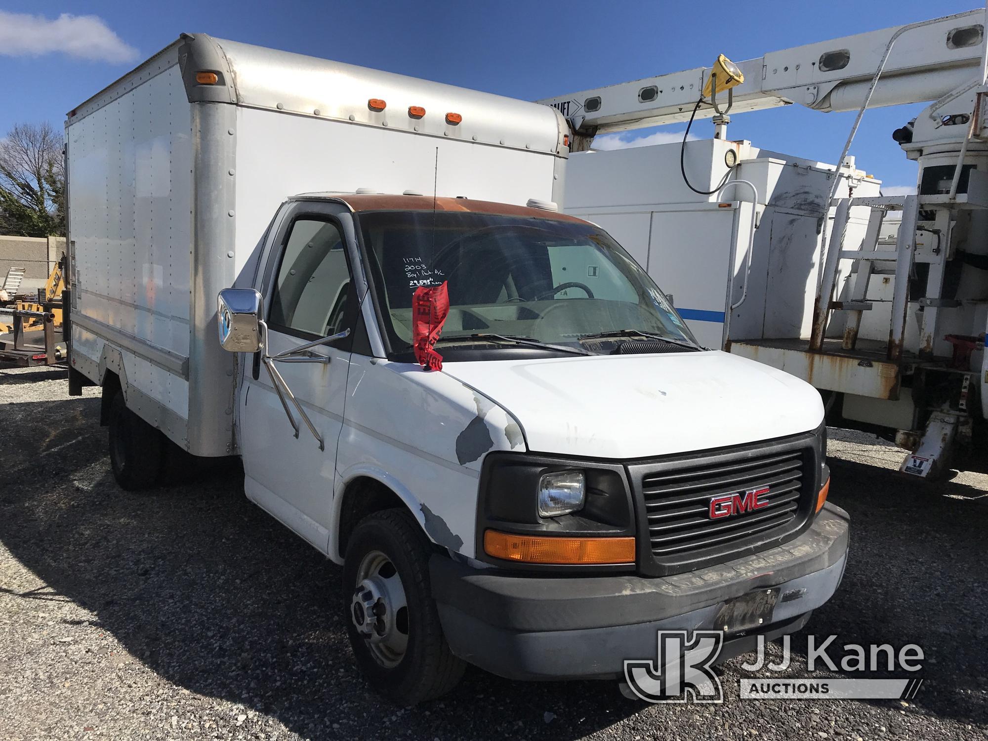 (Plymouth Meeting, PA) 2003 GMC Savana G3500 Cutaway Van Body Truck Runs & Moves, Engine Light On, L