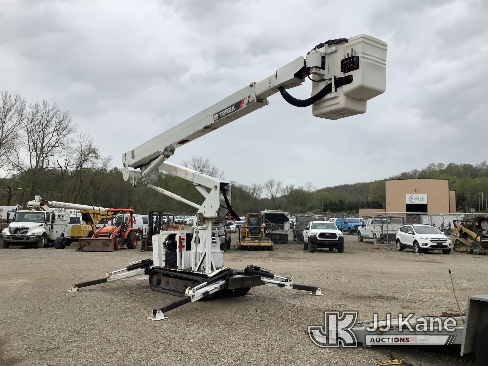 (Smock, PA) Hi-Ranger TL50, Articulating & Telescopic Bucket mounted on 2012 Terex Tracked Back Yard