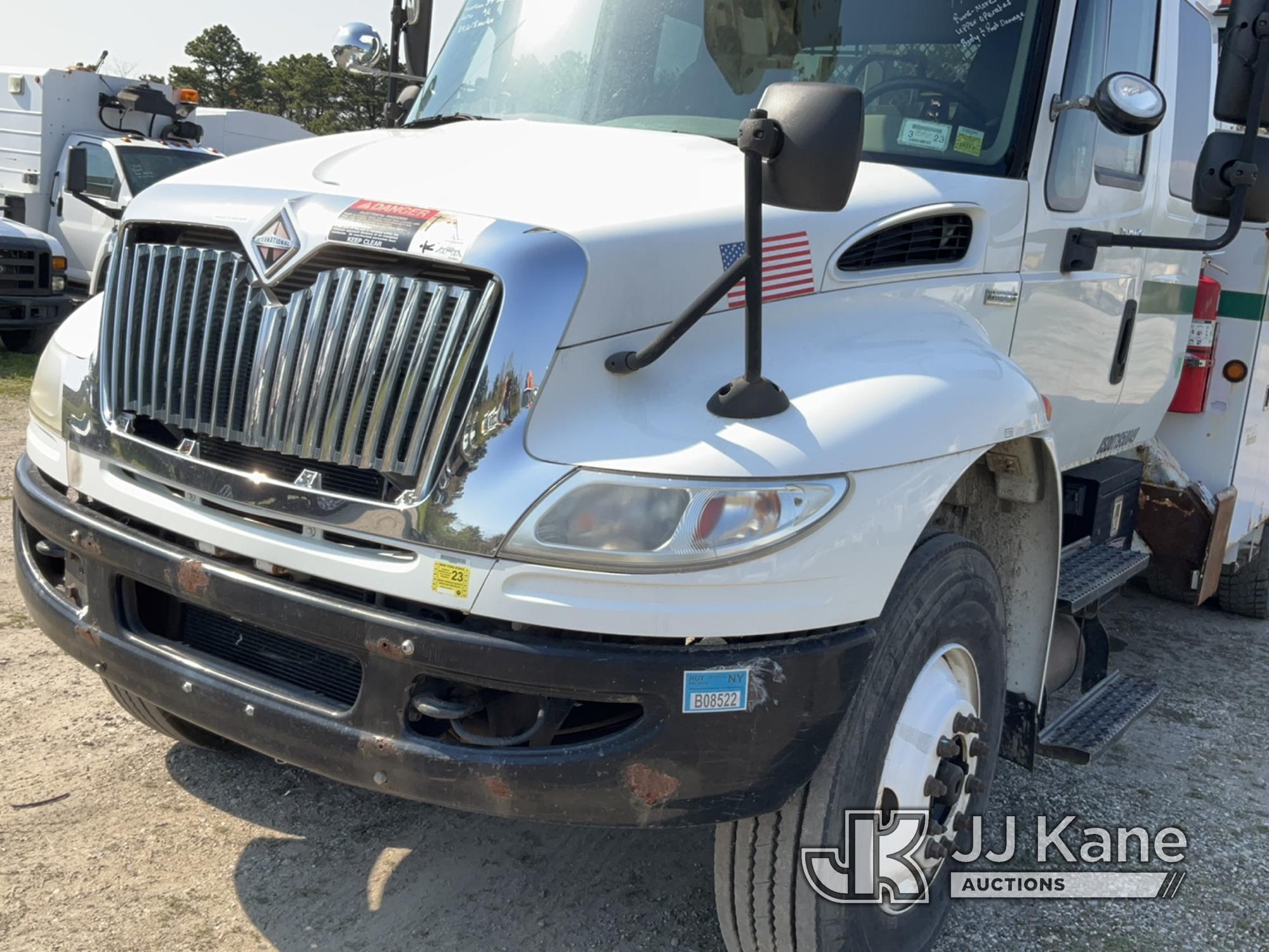 (Bellport, NY) Altec A55E-OC, Material Handling Bucket Truck rear mounted on 2009 International 4400