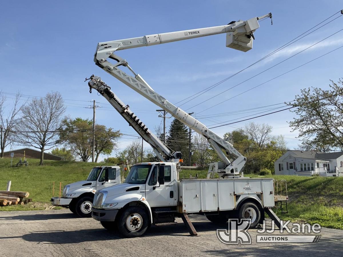 (Miamisburg, OH) HiRanger HRX-55, Material Handling Bucket Truck rear mounted on 2009 International