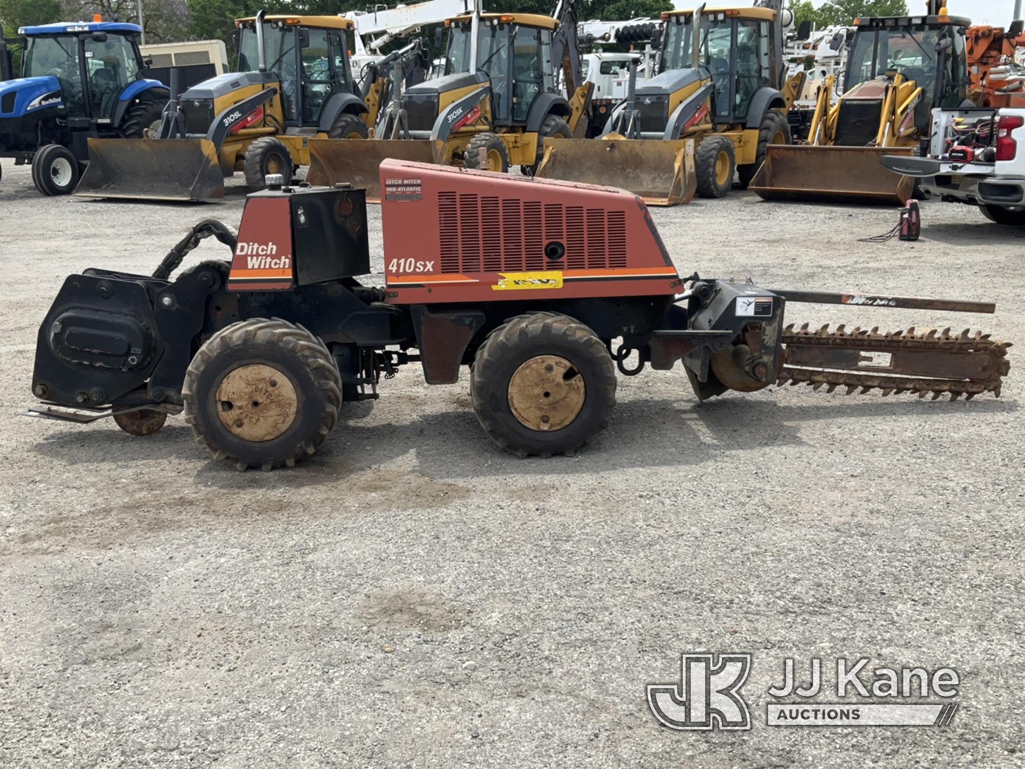 (Plymouth Meeting, PA) 2006 Ditch Witch 410SX Rubber Tired Vibratory Cable Plow/Trencher Runs, Moves