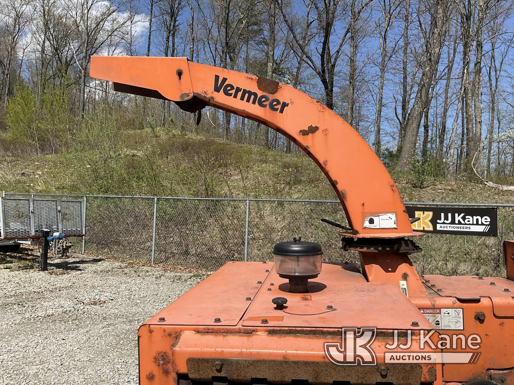 (Shrewsbury, MA) 2013 Vermeer BC1000XL Chipper Dump Truck Runs) (Operating Condition Unknown, Heavy