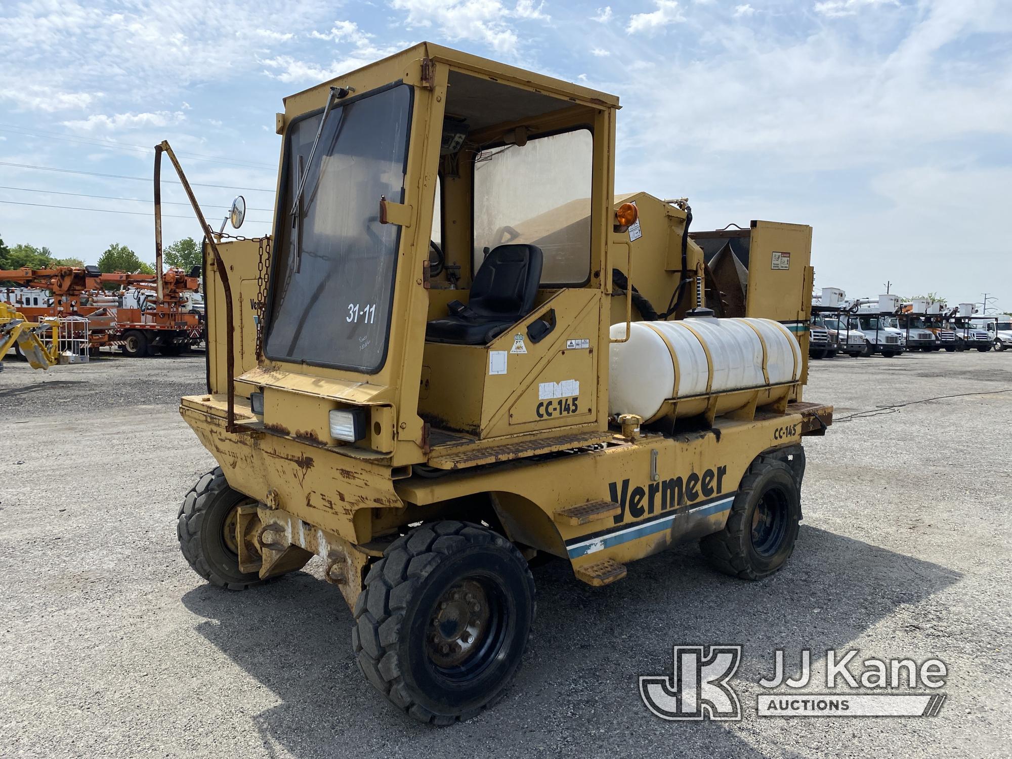 (Plymouth Meeting, PA) 1998 Vermeer CC145 Earth Saw Runs & Moves, Body & Rust Damage