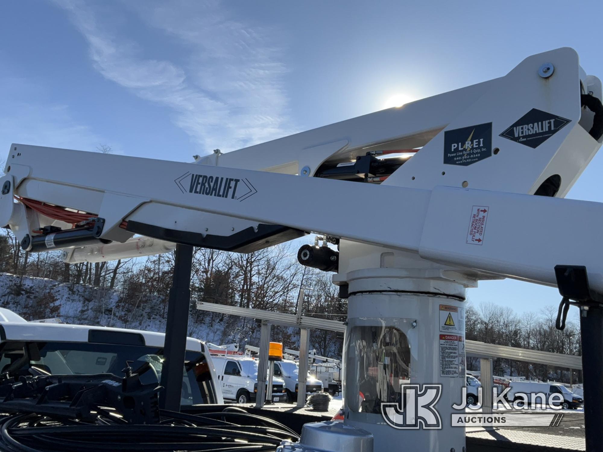 (Kings Park, NY) Versalift SST40EIH-02, Articulating & Telescopic Bucket Truck mounted behind cab on