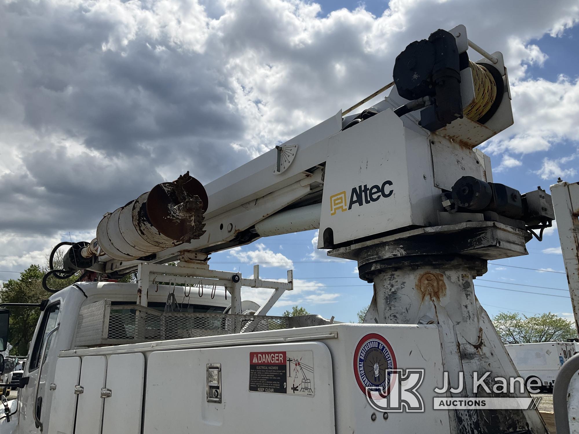 (Plymouth Meeting, PA) Altec DM45-TR, Digger Derrick rear mounted on 2007 Freightliner M2 106 Flatbe