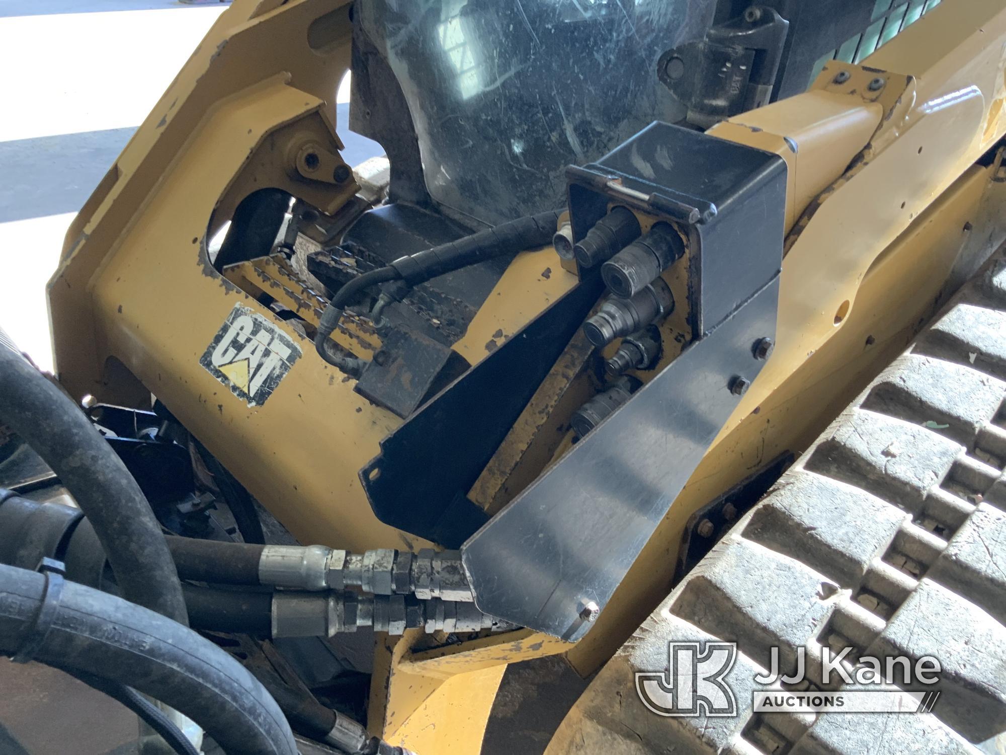 (Fort Wayne, IN) 2014 Caterpillar 299DXHP Tracked Skid Steer Loader Runs, Moves & Operates) (No Key)