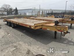 (Springfield, MA) 2013 Lucon Inc. Custom Heavy Haul 10T202ALP T/A Tagalong Equipment Trailer Decking