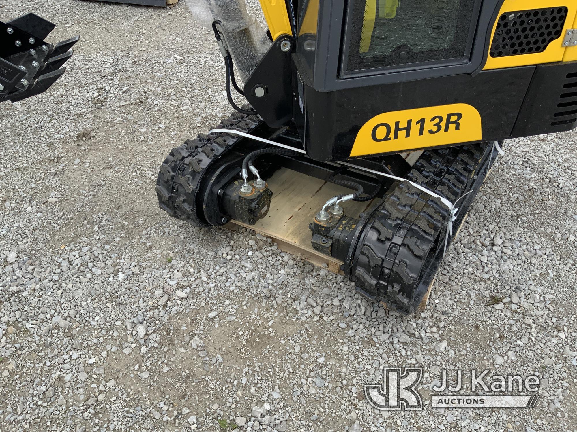 (Fort Wayne, IN) 2024 AGT QH13R Mini Hydraulic Excavator New) (Condition Unknown