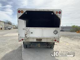 (Fort Wayne, IN) 2015 Ford F550 4x4 Extended-Cab Chipper Dump Truck Runs, Moves & Operates) (Check E