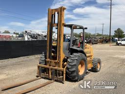 (Charlotte, MI) 2005 Case 586G Rough Terrain Forklift Runs, Moves, Operates