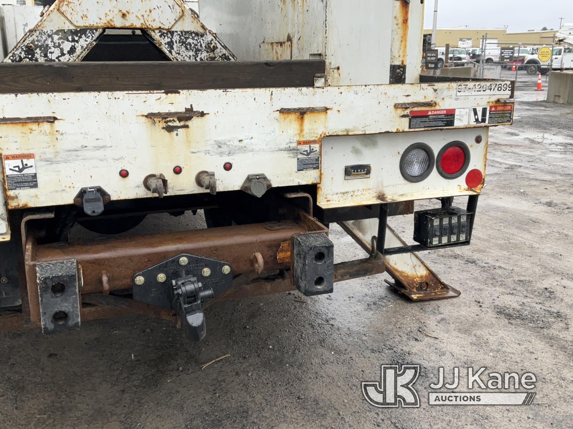 (Rome, NY) Altec AA55, Material Handling Bucket Truck rear mounted on 2017 Kenworth T370 Utility Tru