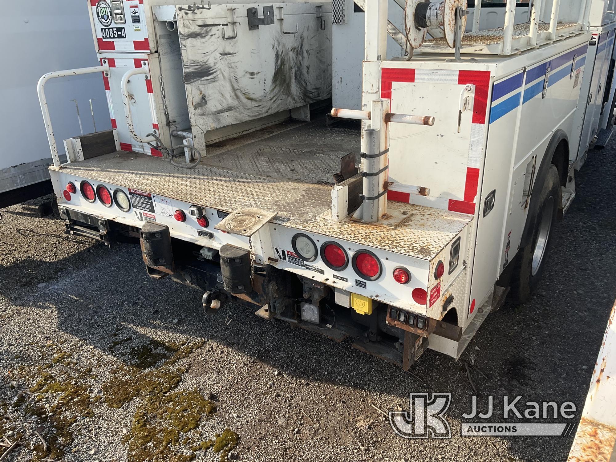 (Plymouth Meeting, PA) Altec LRV-55, Over-Center Bucket Truck center mounted on 2011 Freightliner M2