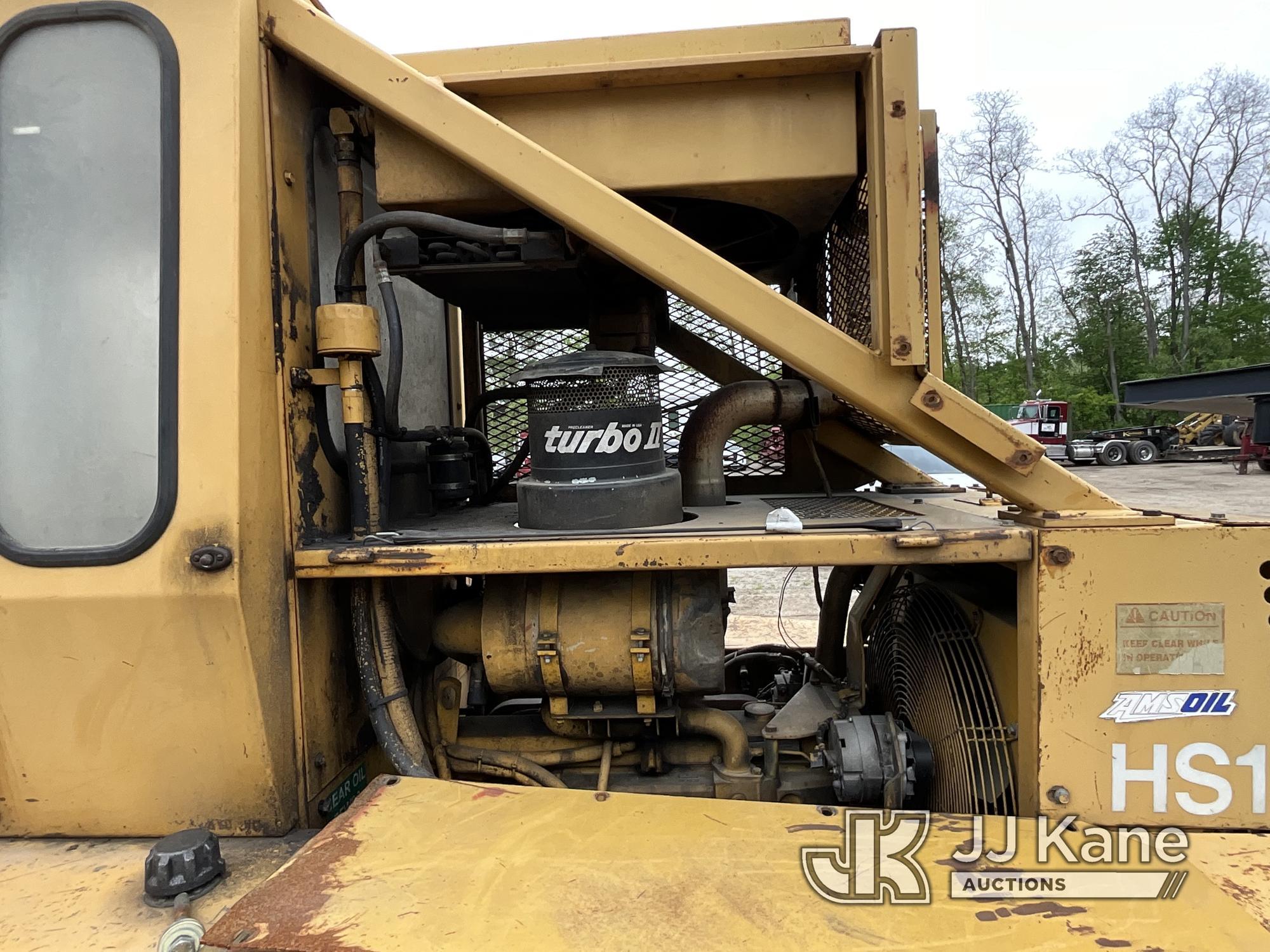 (Grand Rapids, MI) 2000 Rayco T175 Crawler Tractor Not Running, Condition Unknown) (Missing Parts) (