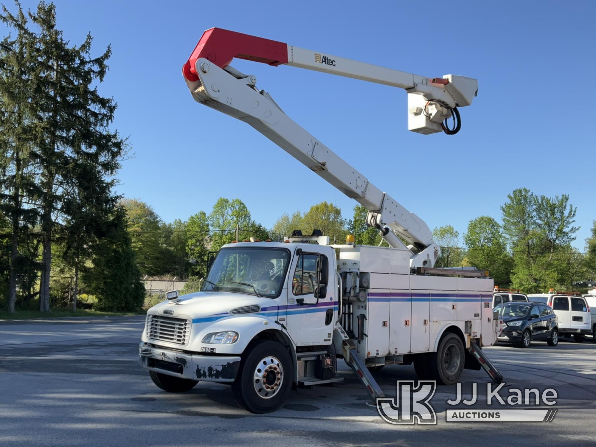 (Chester Springs, PA) Altec A55-OC, Material Handling Bucket Truck mounted on 2008 Freightliner M2 1