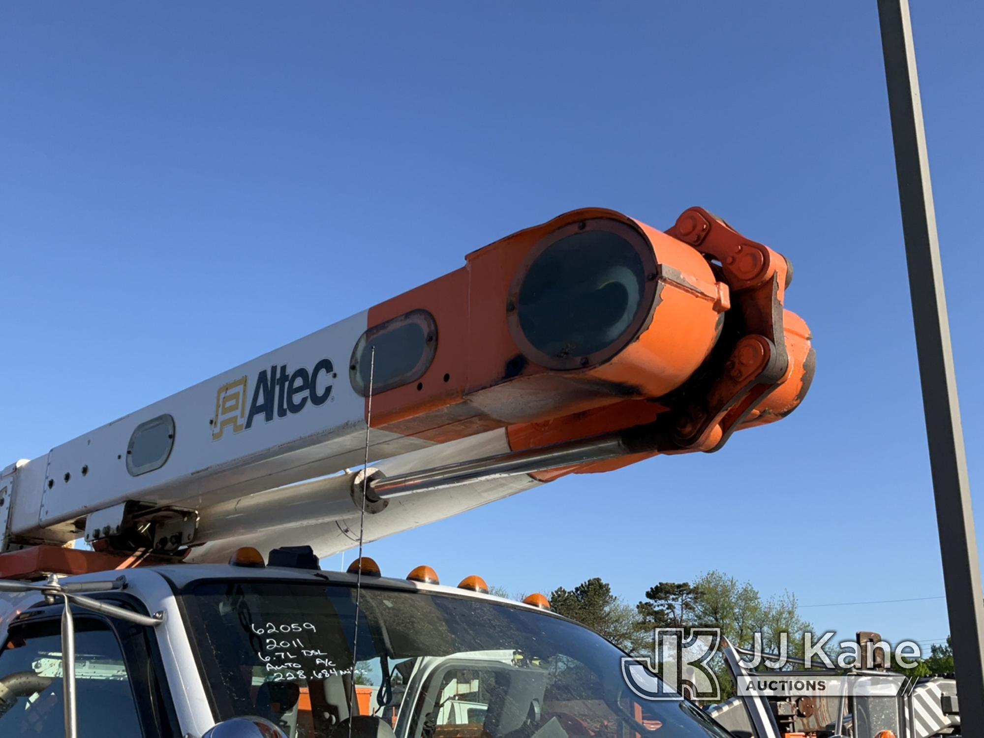 (Chester Springs, PA) Altec L42A, Over-Center Bucket Truck center mounted on 2011 Ford F750 Extended