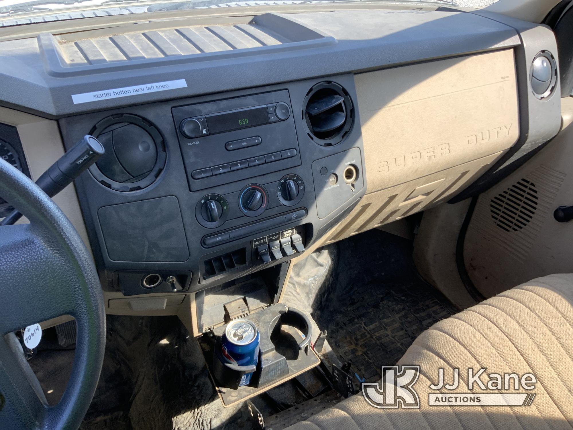 (Fort Wayne, IN) Versalift VST236I01, Articulating & Telescopic Bucket Truck mounted behind cab on 2