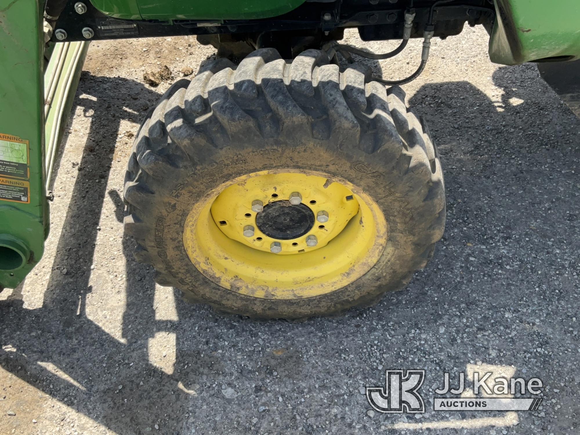 (Plymouth Meeting, PA) 2020 John Deere 3032E 4x4 Mini Utility Tractor Loader Backhoe Runs, Moves & O