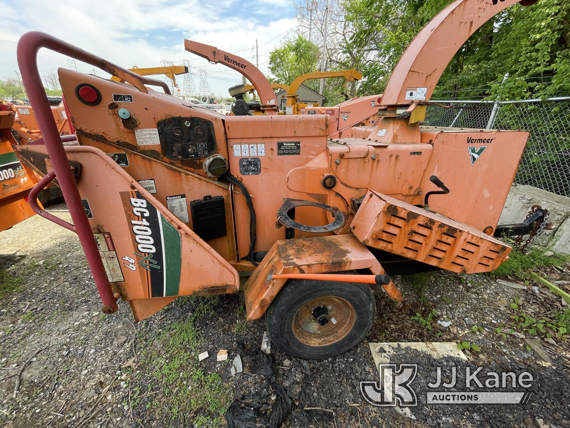 (Plymouth Meeting, PA) 2013 Vermeer BC1000XL Chipper (12in Drum) Bad Engine Not Running Condition Un