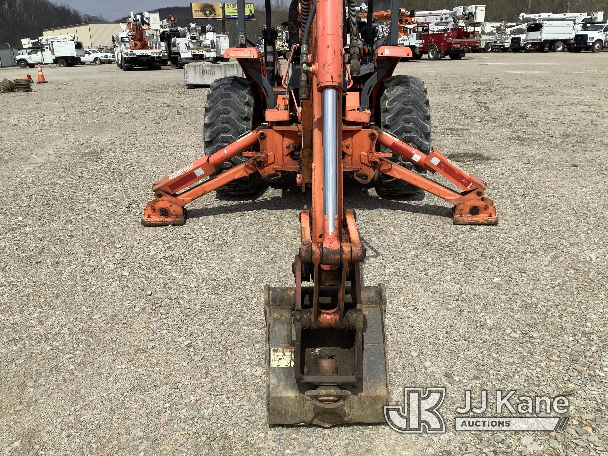 (Smock, PA) 2015 Kubota L45 Mini Tractor Loader Backhoe Runs, Moves & Operates