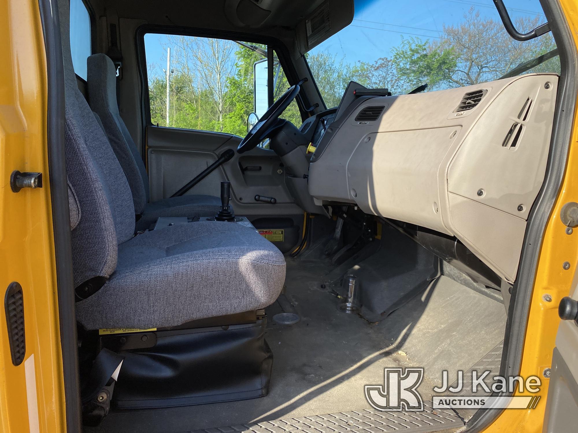 (Plymouth Meeting, PA) 2006 Sterling LT8500 Dump Truck Runs, Moves & Dump Operates, Body & Rust Dama