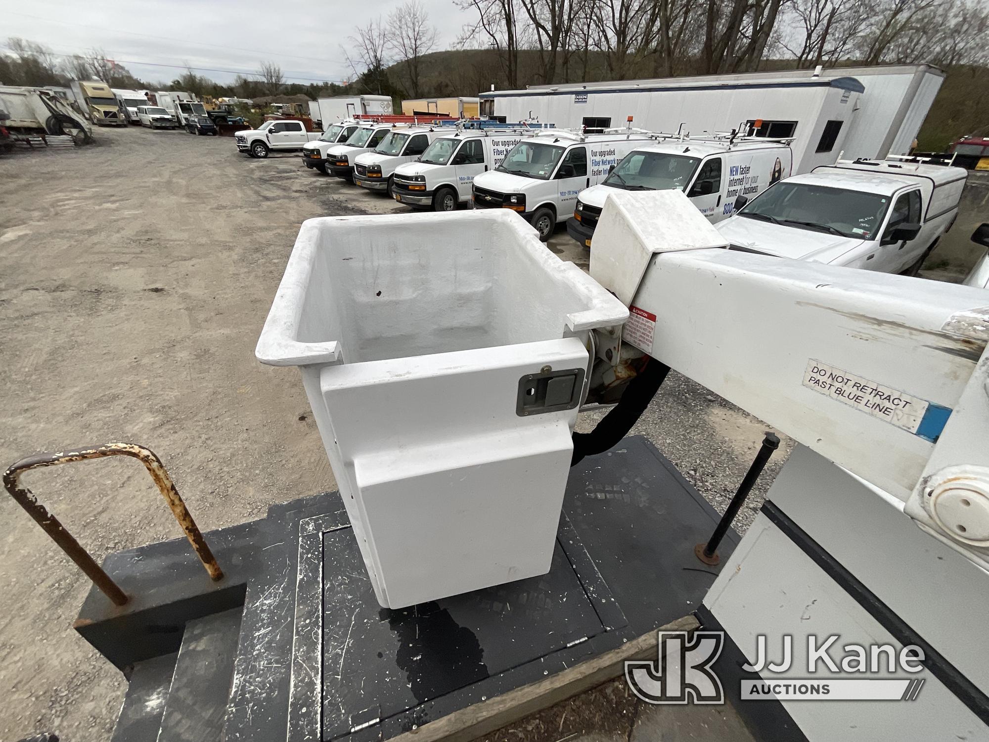 (Catskill, NY) ETI ETC40IH, Articulating & Telescopic Bucket Truck mounted behind cab on 2016 RAM 55