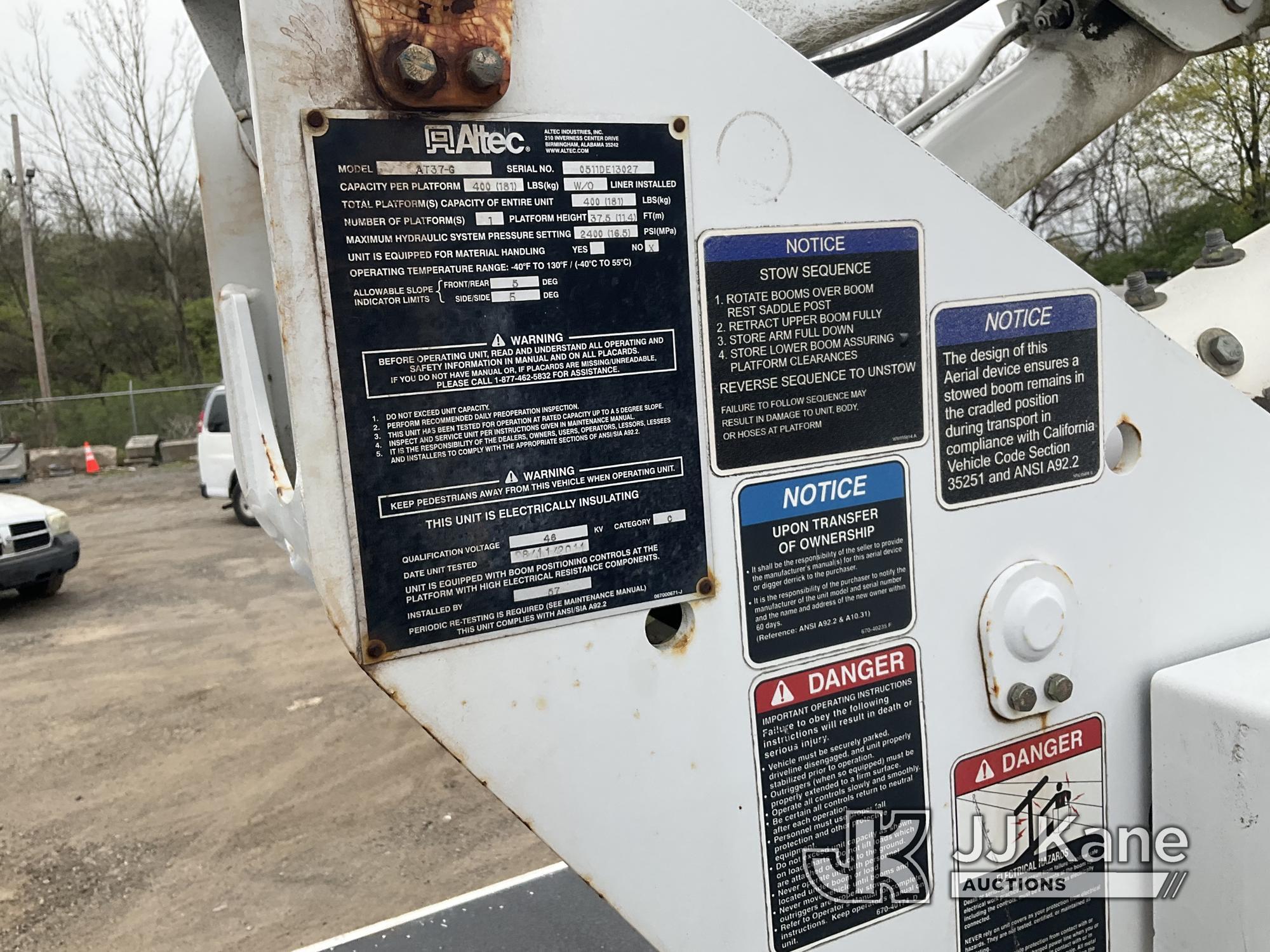 (Plymouth Meeting, PA) Altec AT37G, Articulating & Telescopic Bucket Truck mounted behind cab on 201