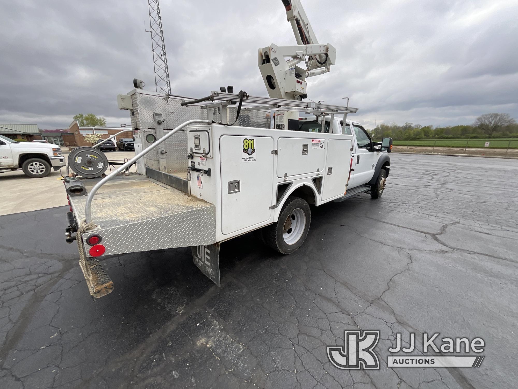 (Marysville, OH) Versalift SST37EHI, Articulating & Telescopic Bucket Truck mounted behind cab on 20