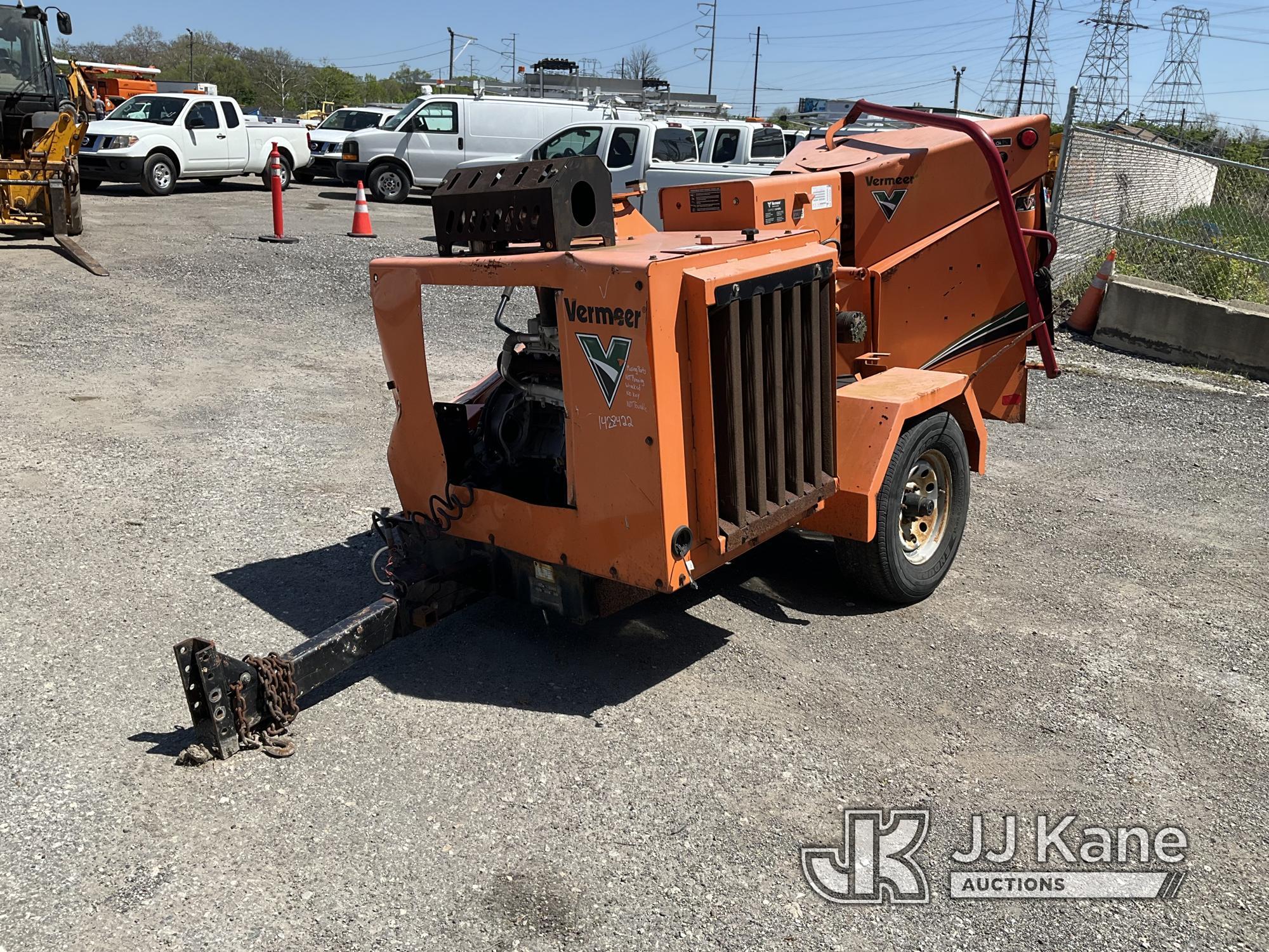 (Plymouth Meeting, PA) 2016 Vermeer BC1000XL Chipper (12in Drum), Trailer Mtd. Wrecked/Totaled: Was