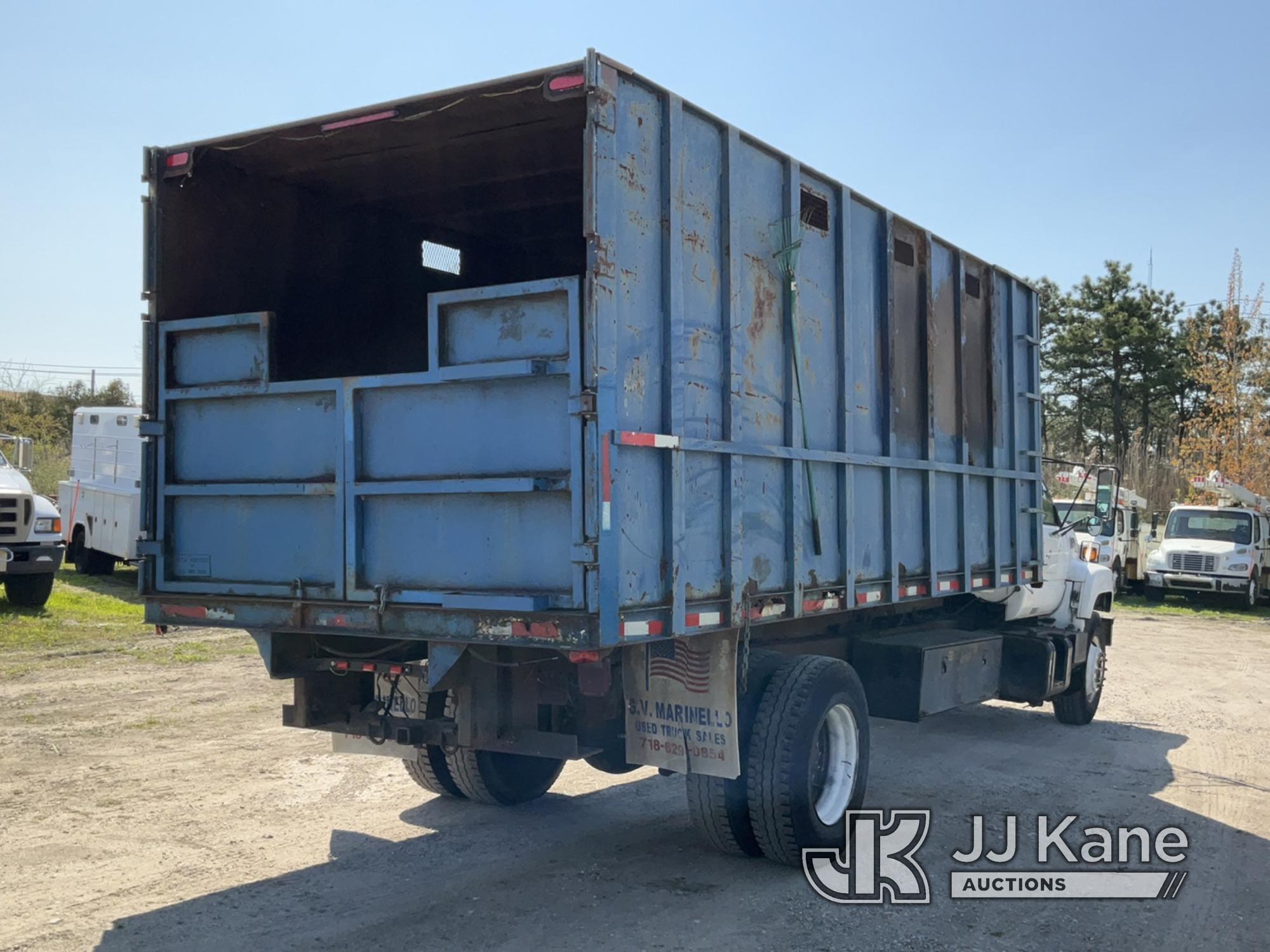 (Bellport, NY) 1999 GMC C7500 Dump Debris Truck Runs & Moves, Dump Not Operating, Dump Frame Twisted