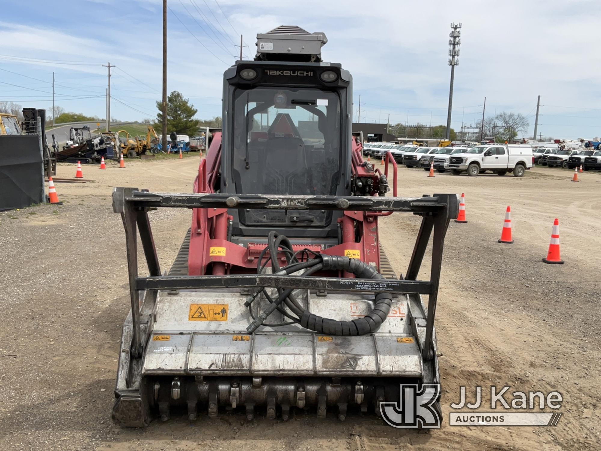 (Charlotte, MI) 2019 Takeuchi TL12 Skid Steer Loader Runs, Moves, Loader Operates, Smoky Exhaust, Mu