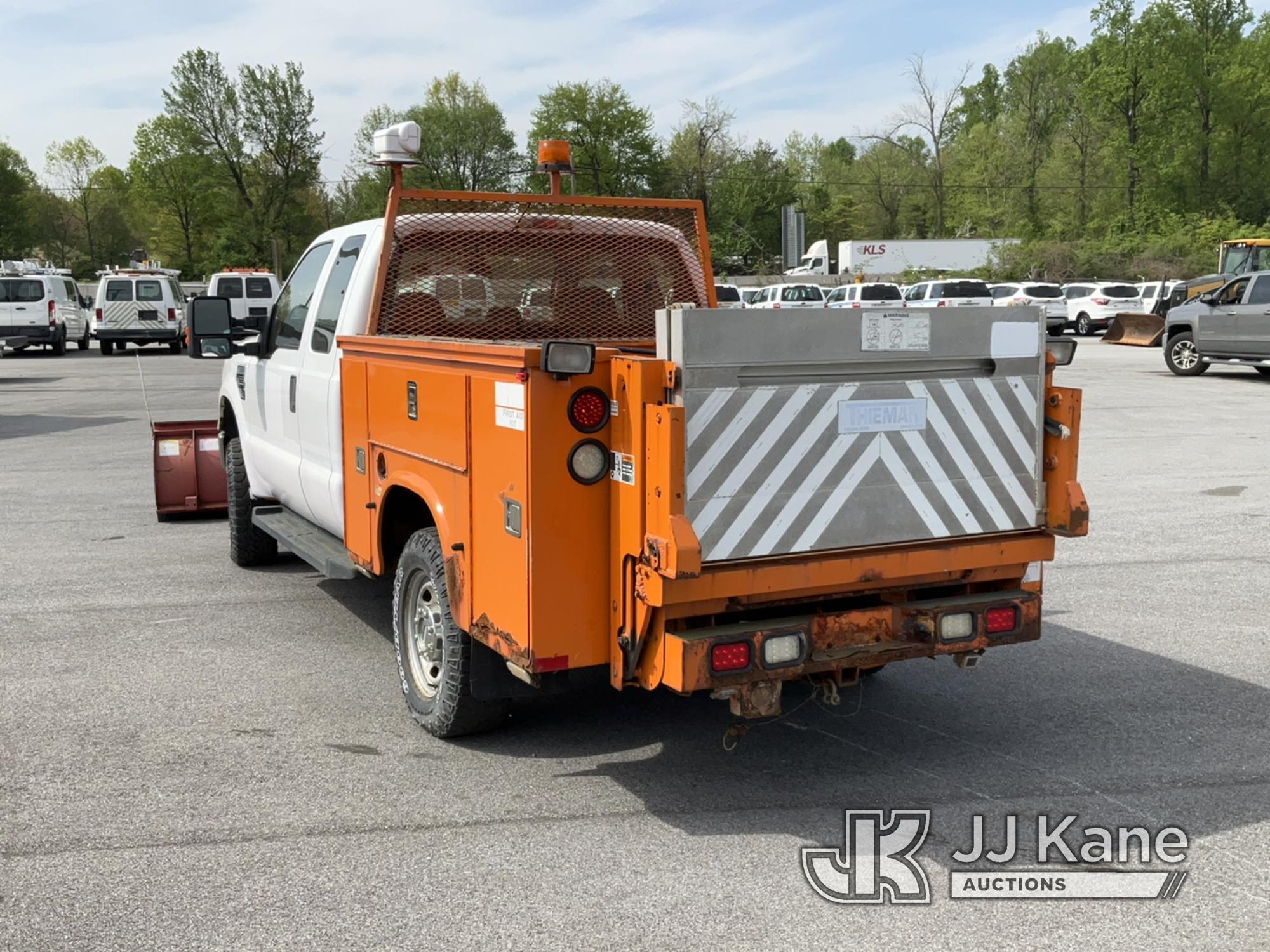 (Chester Springs, PA) 2009 Ford F350 4x4 Extended-Cab Service Truck Runs & Moves, Body & Rust Damage