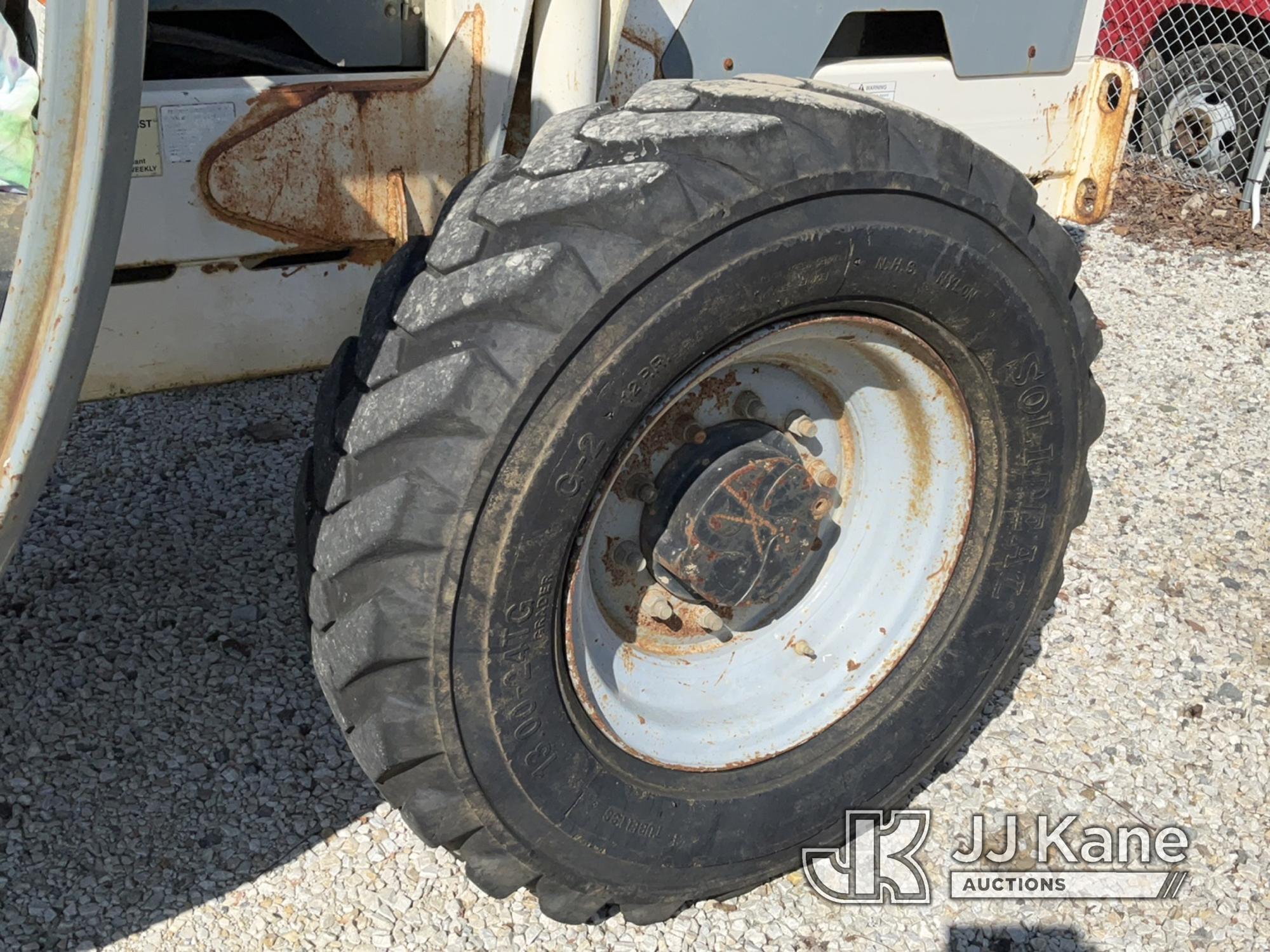 (Chester Springs, PA) Terex TH842C 8,000 lb Hydraulic Rough Terrain Forklift Runs & Operates, Hour M