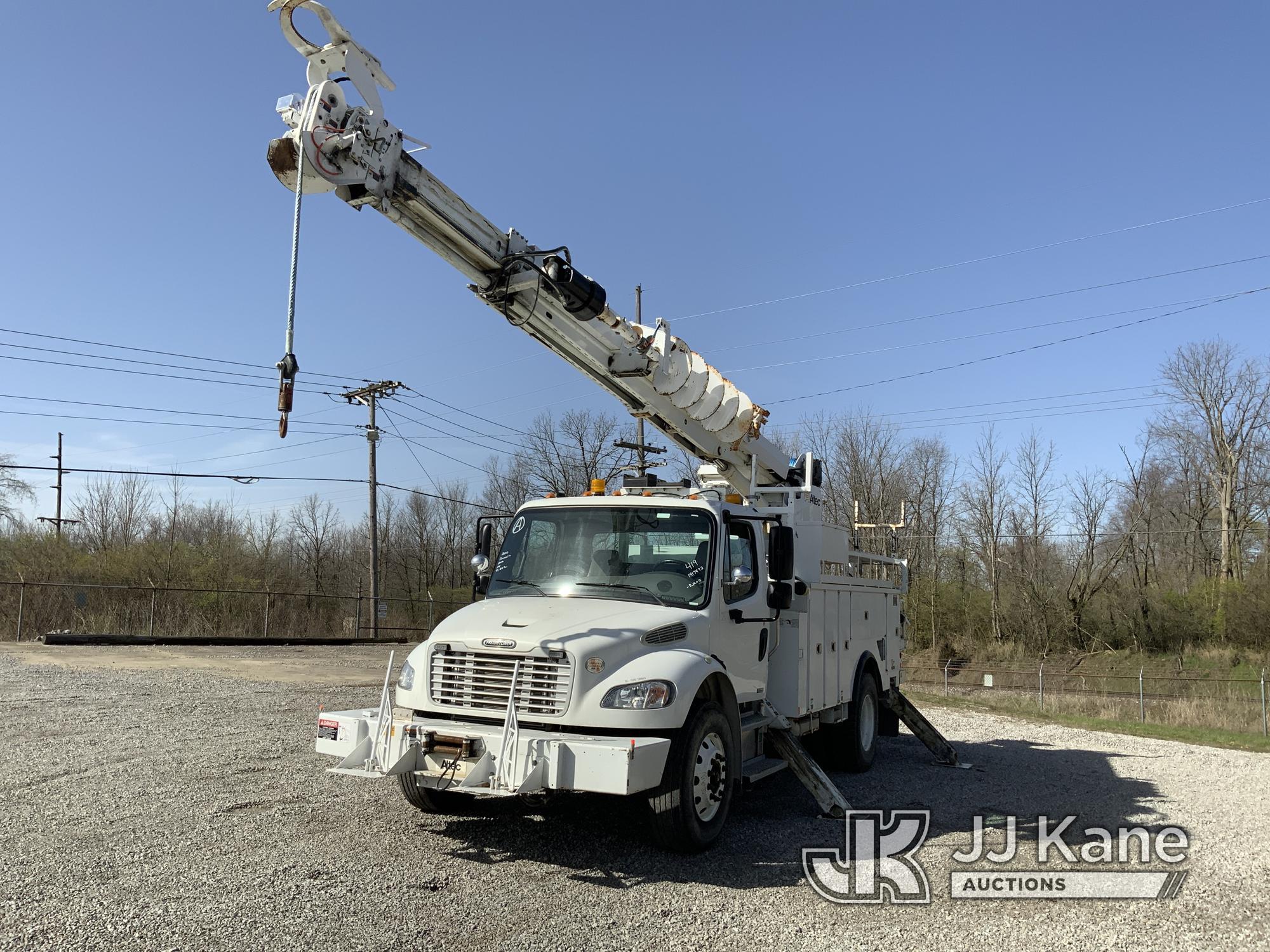 (Fort Wayne, IN) Altec DM47-TR, Digger Derrick rear mounted on 2010 Freightliner M2 106 Utility Truc