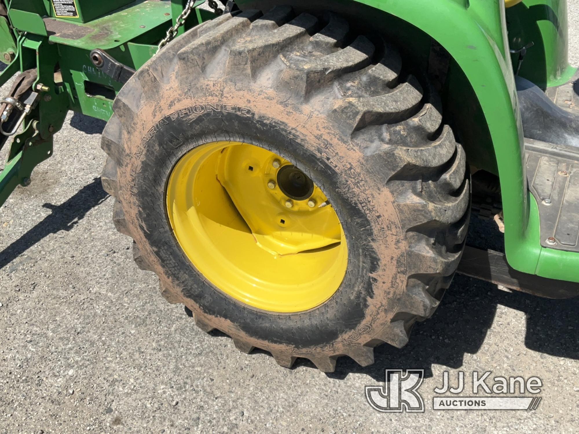 (Plymouth Meeting, PA) 2020 John Deere 3032 Mini Utility Tractor Loader Backhoe Runs, Moves & Operat