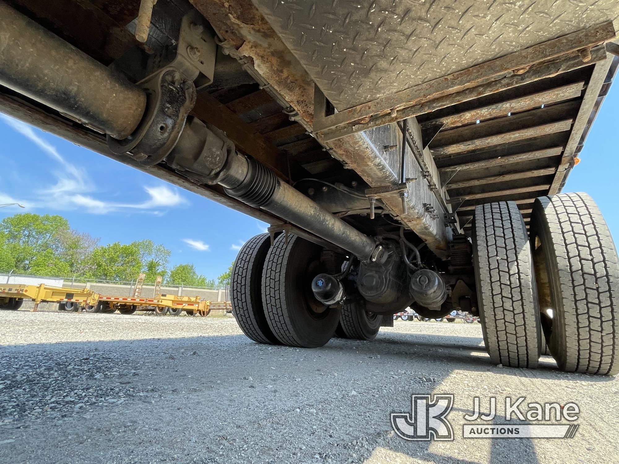 (Plymouth Meeting, PA) 2007 Volvo VHD T/A Flatbed Truck Runs & Moves, Body & Rust Damage