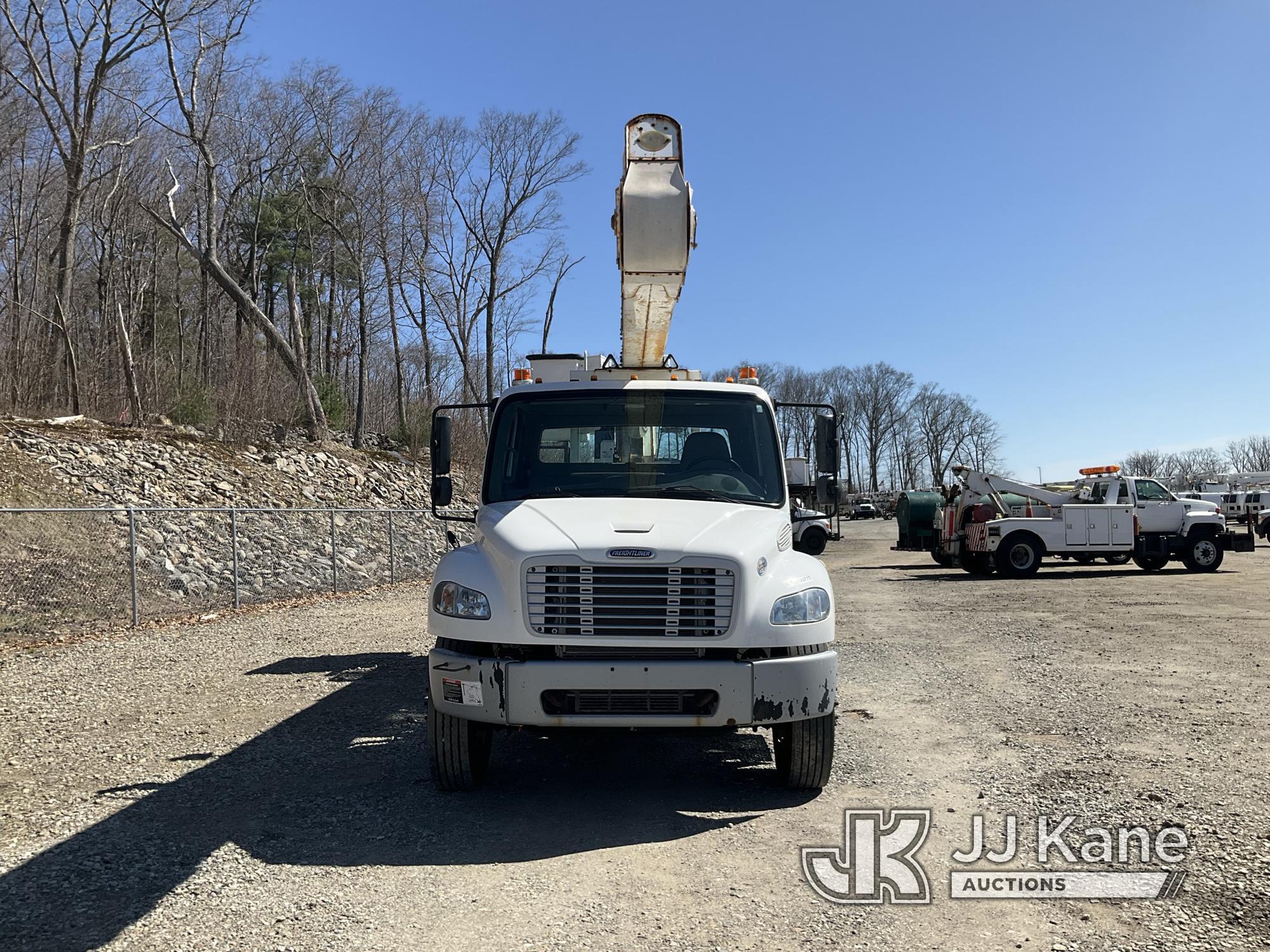 (Shrewsbury, MA) Altec AA55, Material Handling Bucket Truck rear mounted on 2019 Freightliner M2 106