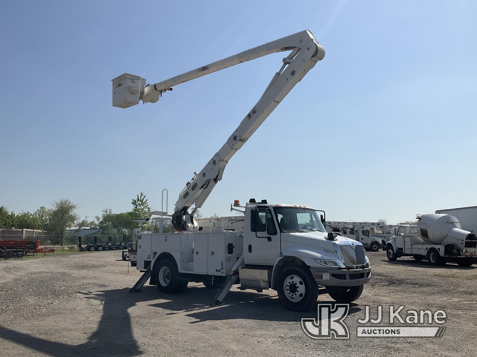 (Plymouth Meeting, PA) Altec AA55-MH, Material Handling Bucket Truck rear mounted on 2017 Internatio