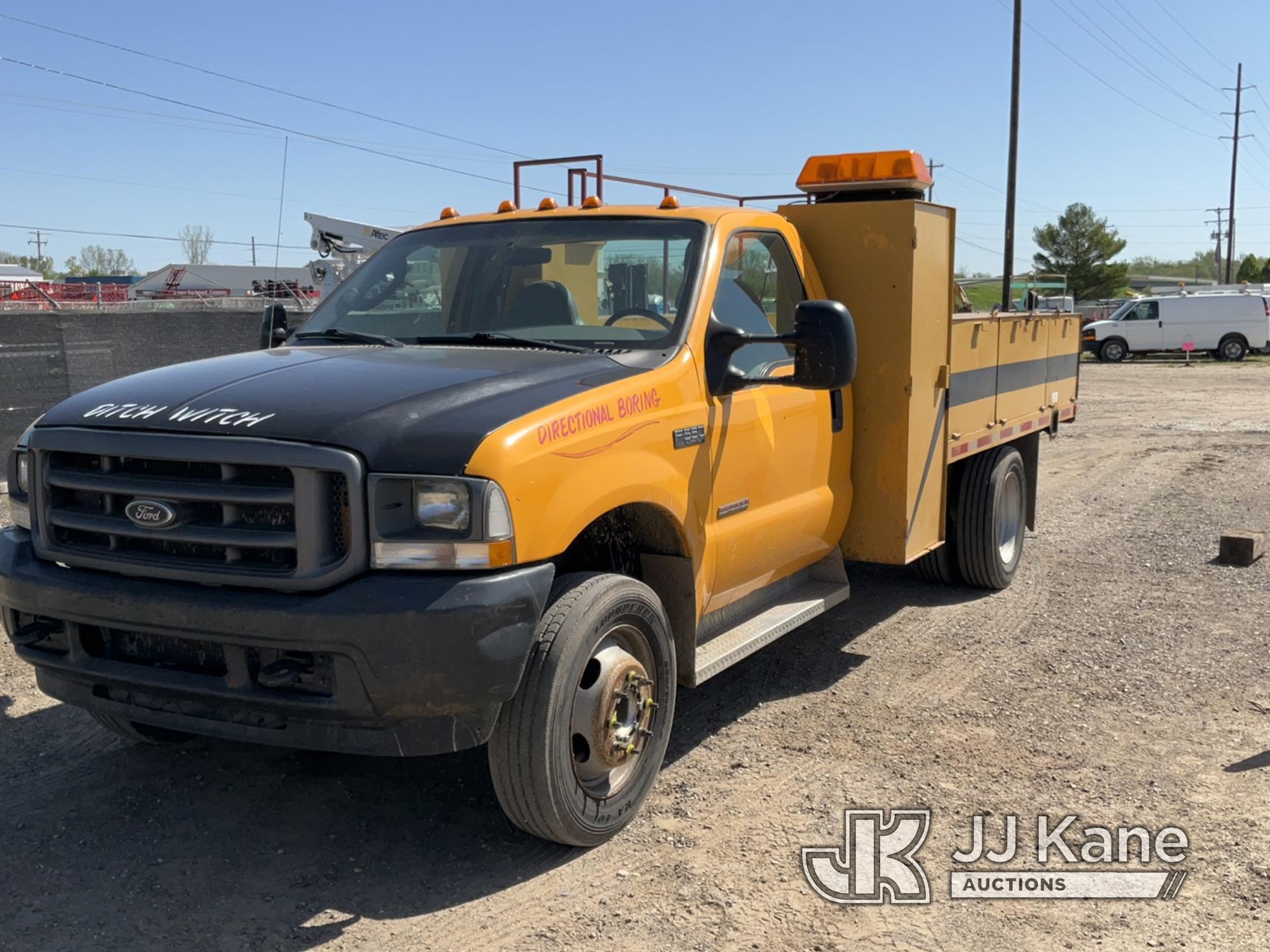 (Charlotte, MI) 2004 Ford F550 Flatbed/Service Truck Runs, Moves, Rust, Seller States: Newer Transmi