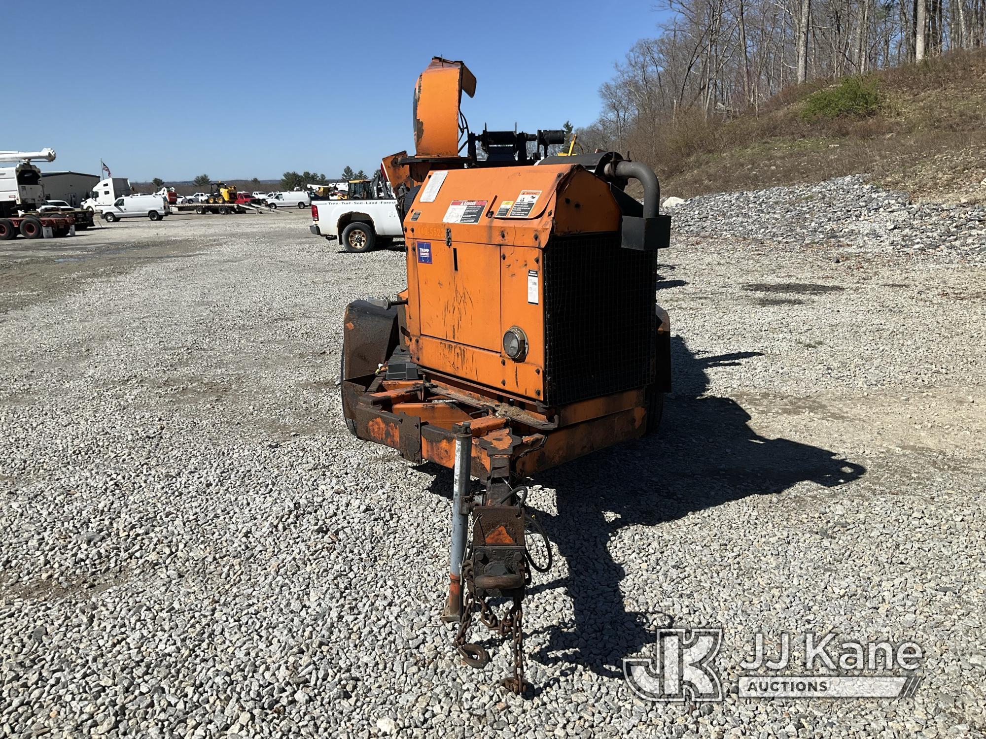 (Shrewsbury, MA) 2015 Altec DC1317 Chipper (13in Disc) Runs) (Operating Condition Unknown, Damaged P