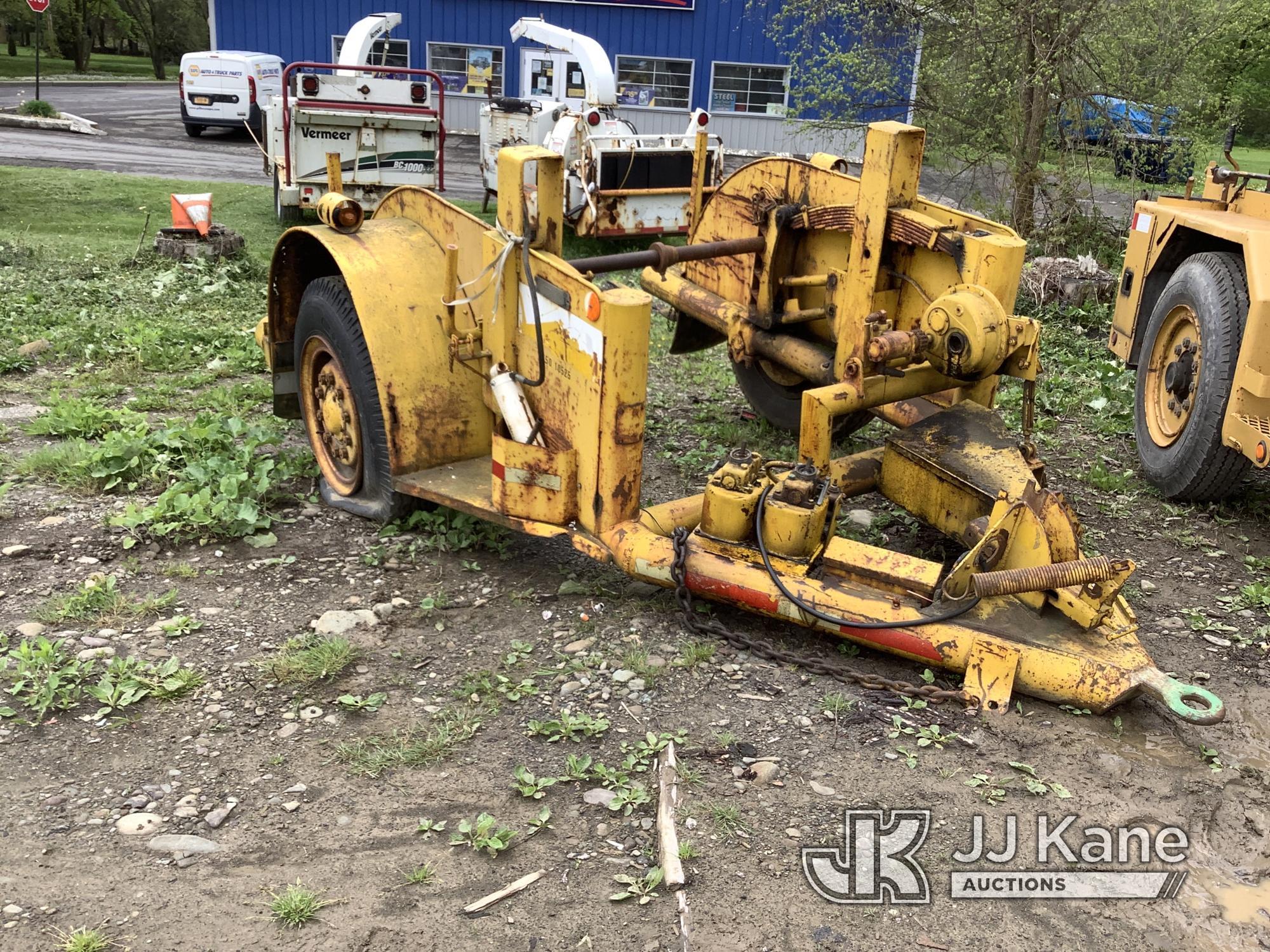 (Deposit, NY) 1971 Truco/Eaton Hydraulic Reel Trailer No Title) Flat tire on passenger side